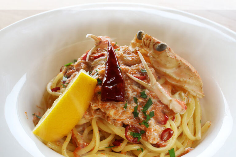 コッペ・ビアンコ（ペペロンチーノ）